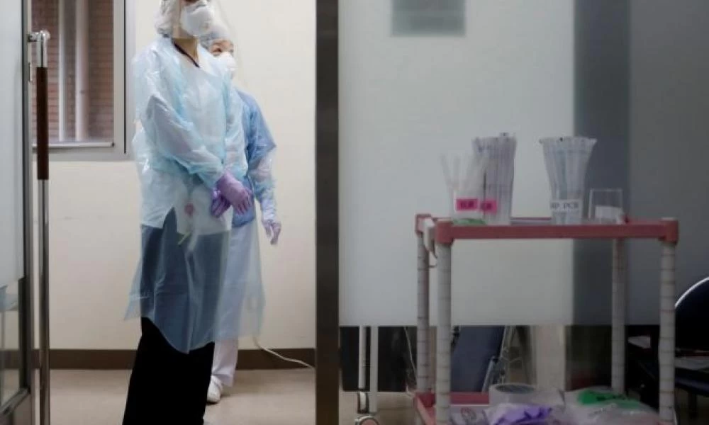Συναγερμός στην Κάρπαθο: Συνεχίζεται η ιχνηλάτηση των επαφών του 74χρονου Ελληνοαμερικανού